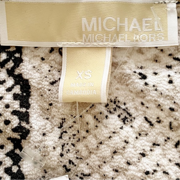 Michael Kors Chic Snake Print Top Size XS - Picture 5 of 7